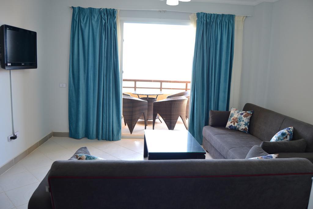 Grand Ocean Blue - Apartment 718 Ain Sukhna Buitenkant foto