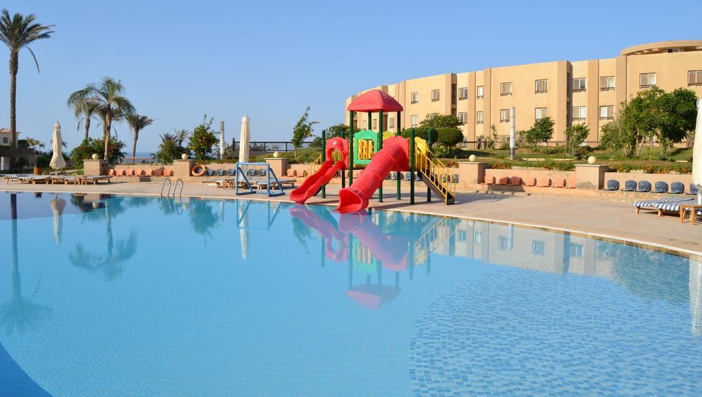 Grand Ocean Blue - Apartment 718 Ain Sukhna Buitenkant foto